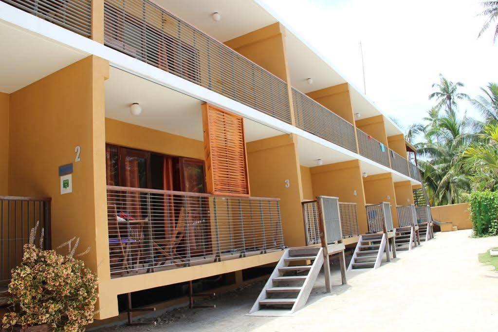 Reef Beach Houses Siargao Eksteriør bilde